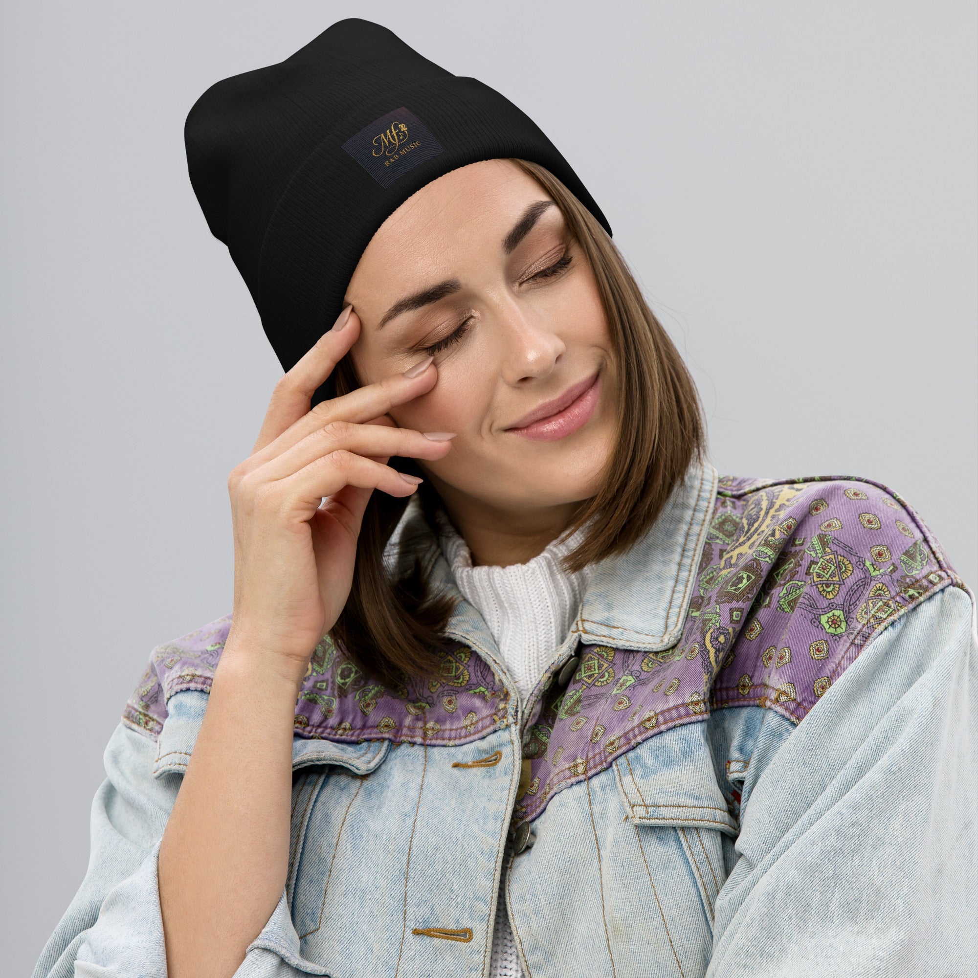 Soul Vibe Beanie – Premium Knit Streetwear Hat, Embroidered Logo, Cozy Everyday Comfort, and Sustainable - Soul Vibe Merch